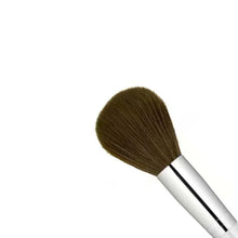 Gilders Mop Professional quality results  a soft and gentle touch sweep away un-used leaf and ensure a good bond between the leaf and your glue.