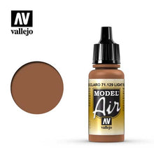 Vallejo Model Air Light Rust acrylic paint bottle with matching rust brown color swatch for model painting.