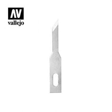 Vallejo #68 Stencil Edge Blades 5 For #1 Handle featuring sharp angled stencil cutting blade for precision crafting.