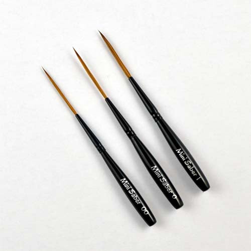 Von Dago Pinstripe Brush Mini Saber Brush Set