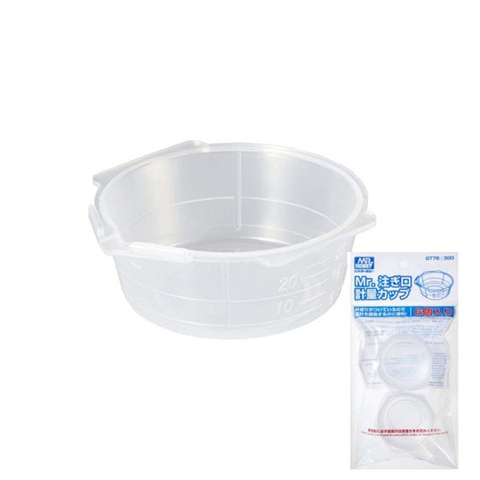 Mr Measuring Cup Set six clear plastic mixing cups with measurement markings and pouring spouts for precise paint mixing.