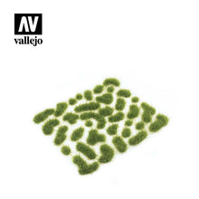 Vallejo Scenery Wild Tuft Green medium 4mm, 35 units, realistic miniature grass for dioramas and model landscapes.